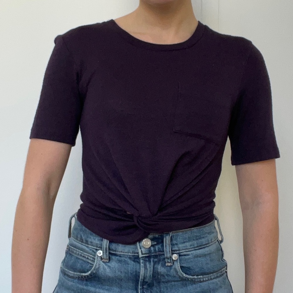 Aritzia twist front crop tee